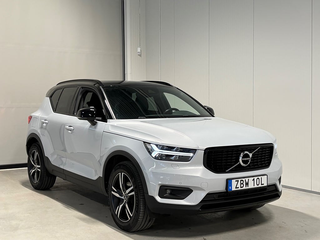 Volvo XC40 T2 122hk R-Design Drag Voc Värmare Kamera