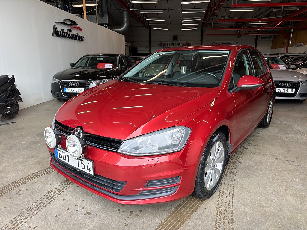 Volkswagen Golf 1.2 TSI BMT Nybesiktigad / Lågskatt / Nyservad