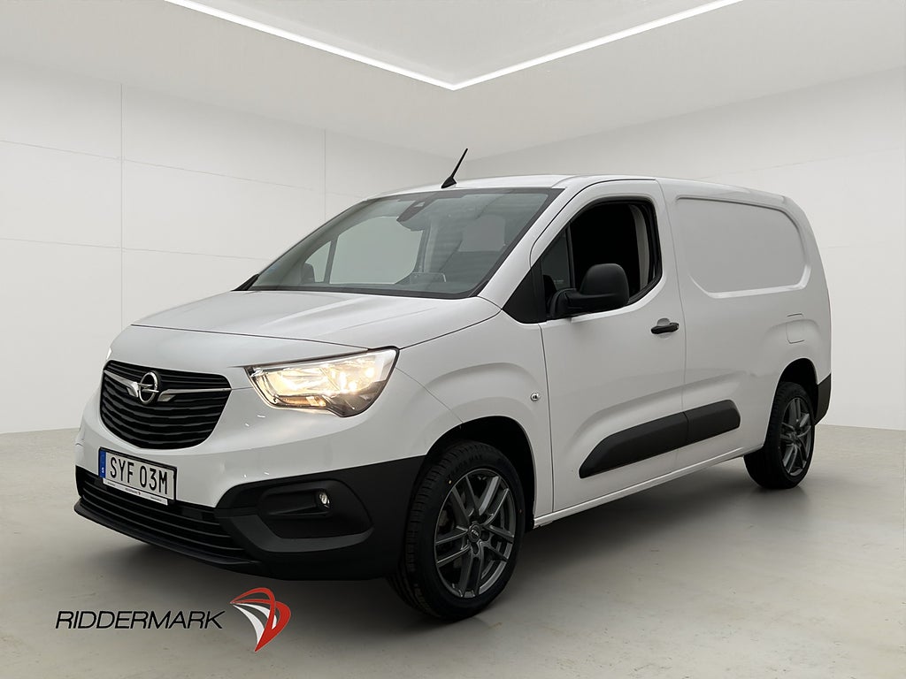 Opel Combo XL 131hk Värmare Dragkrok B-Kamera CARPLAY Moms