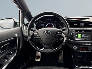 Kia Ceed sw 1.6 CRDi GT-Line Kamera/Motorvärmare/S&V-däck – bild 9