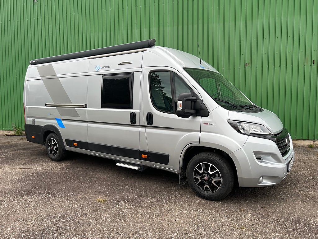 Sun Living V 65 SL * Låga långbäddar * Solcell* extra säng