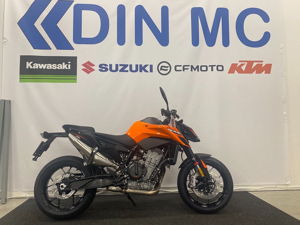 KTM 790 Duke "Fabriksny hoj för omgående leverans"