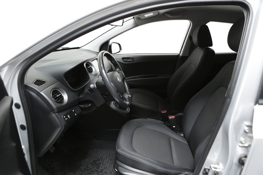 Hyundai i10 1,0 blue 67hk Trend 5D CarPlay P-sensor 2020