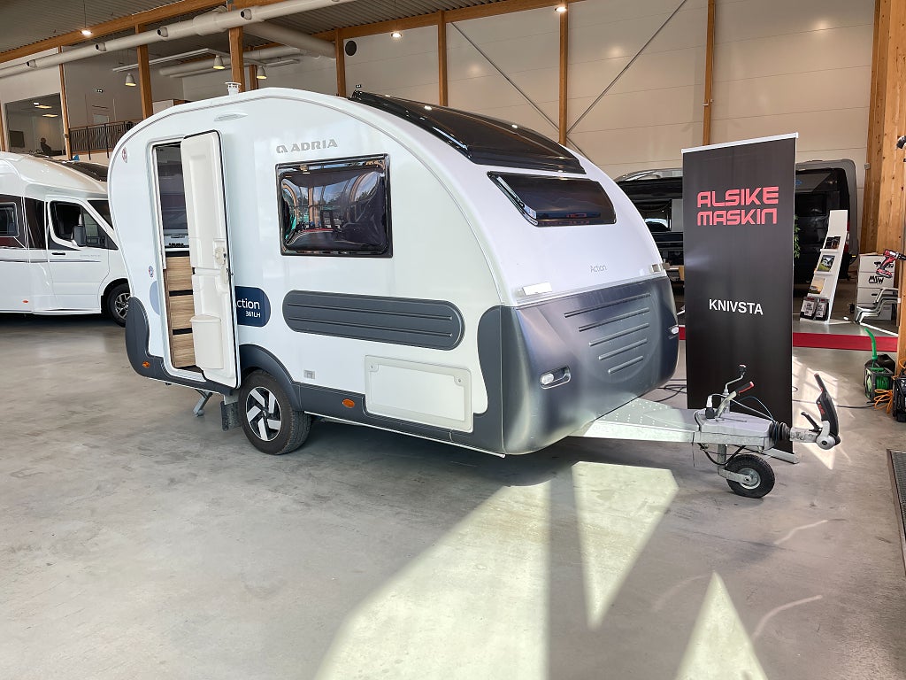Adria Action 361 LH / B-kort / 1100kg / Resevagn / Elektrisk golvvärme