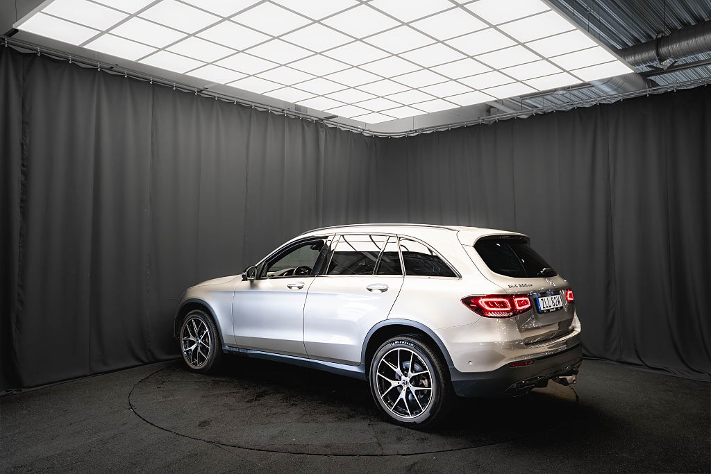Mercedes-Benz GLC 300 de 4M AMG+ PANO 20'' DRAG 360° ELSTOLAR COCKPIT