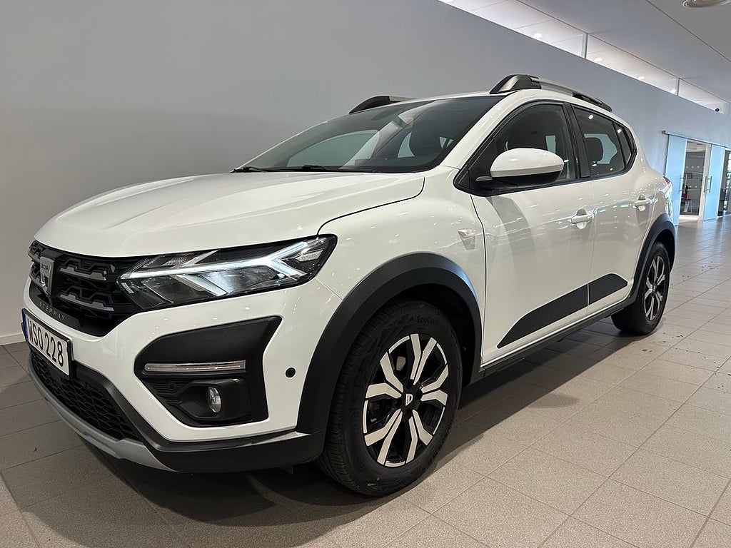 Dacia Sandero Stepway TCe 90 Stepway Expression/ Navigati...