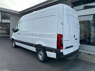 Transportbil - Skåp Mercedes-Benz Sprinter 4 av 22