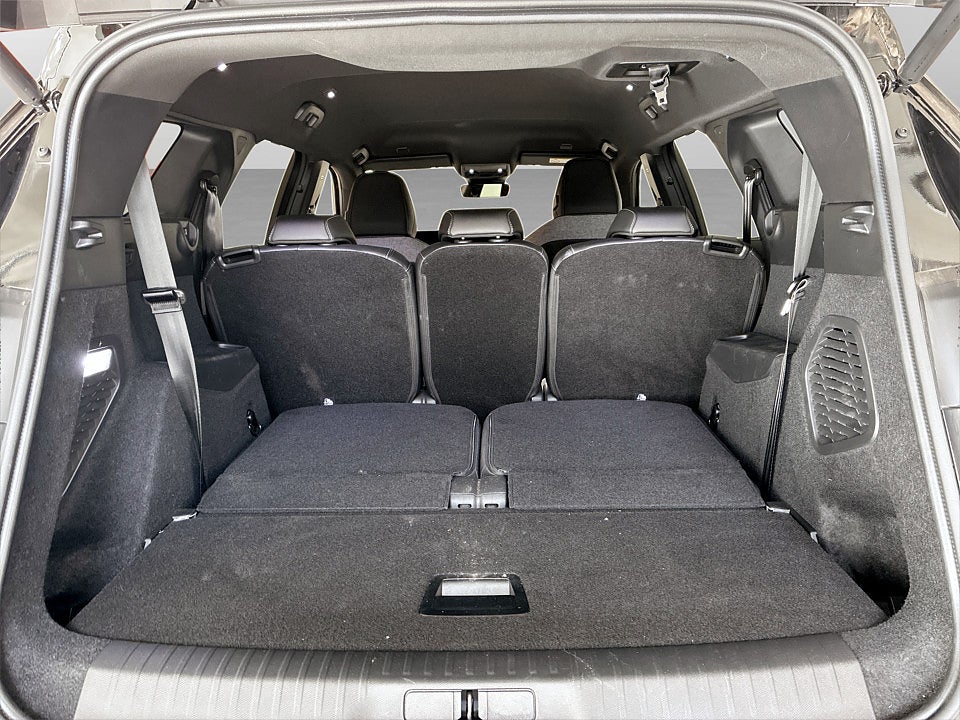 Bild på Peugeot 5008 GT Hybrid 145hk Aut B-KAMERA CARPLAY 7-SITS