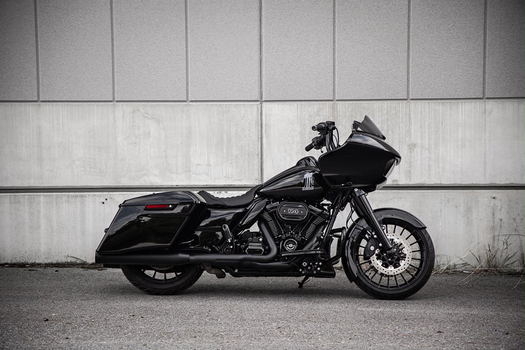 Harley-Davidson Road Glide Special FLTRXS M8 114 Custom