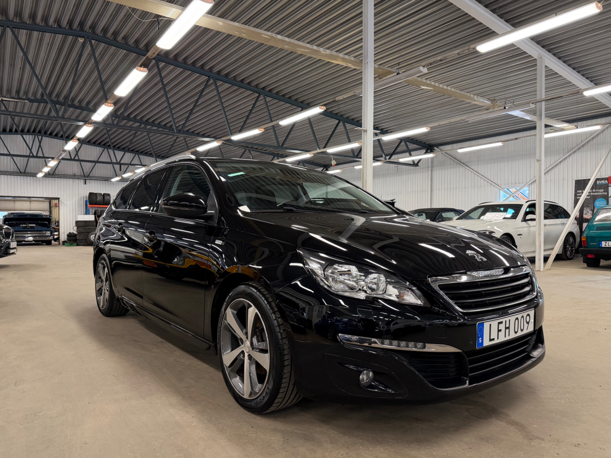 Peugeot 308 2016, bild 3/44