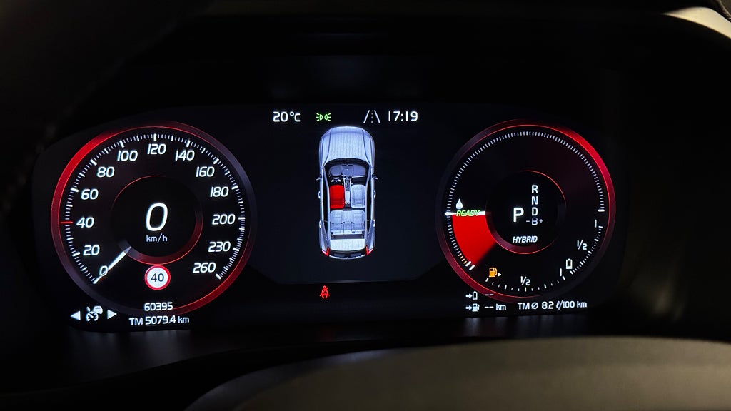 Volvo XC40 Recharge T4 211hk Plus Dark Drag 360-Kamera Elstolar bild 17