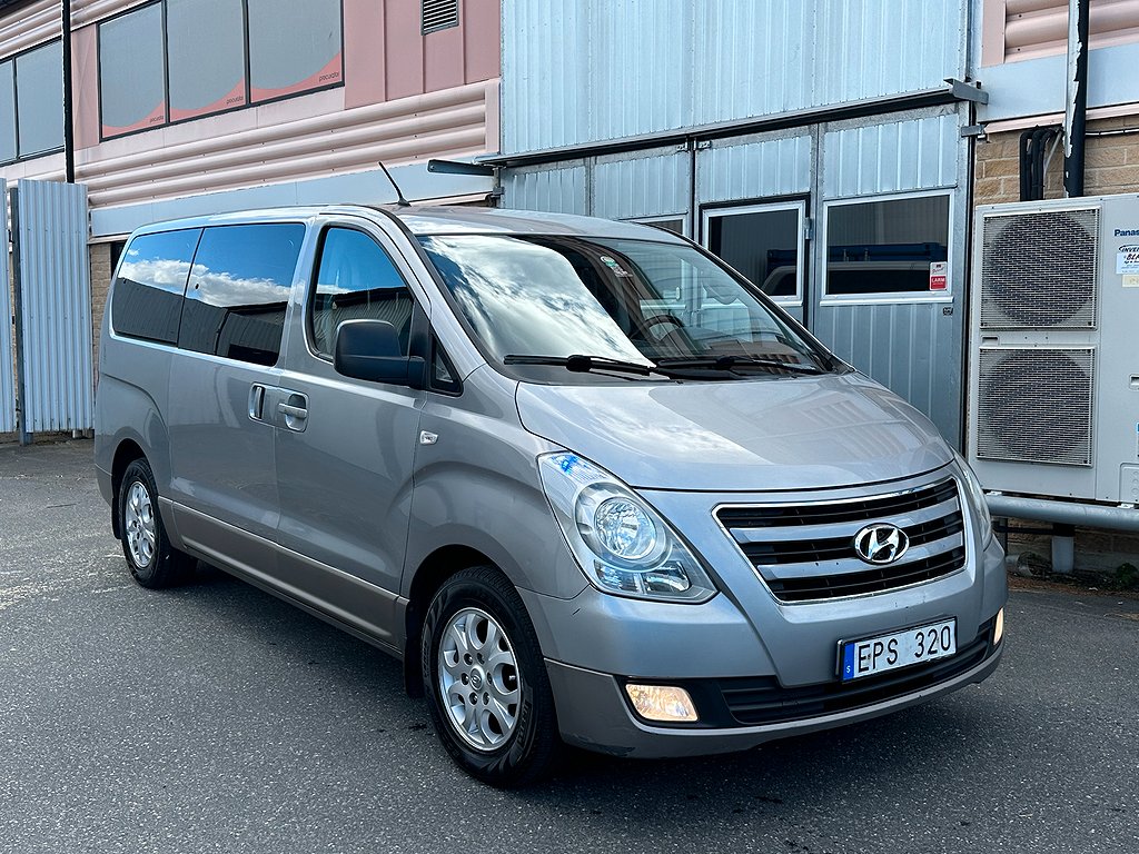 Hyundai H-1 Travel 2.5 CRDi  Automat 8 Sits