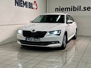 Skoda Superb Kombi 2.0 TDI 4x4 Style Drag Dvärm Kamera SoV