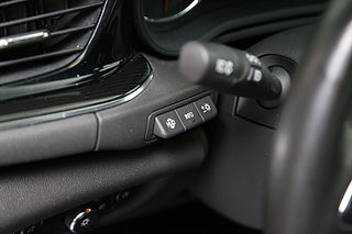 Halvkombi Opel Insignia 15 av 29