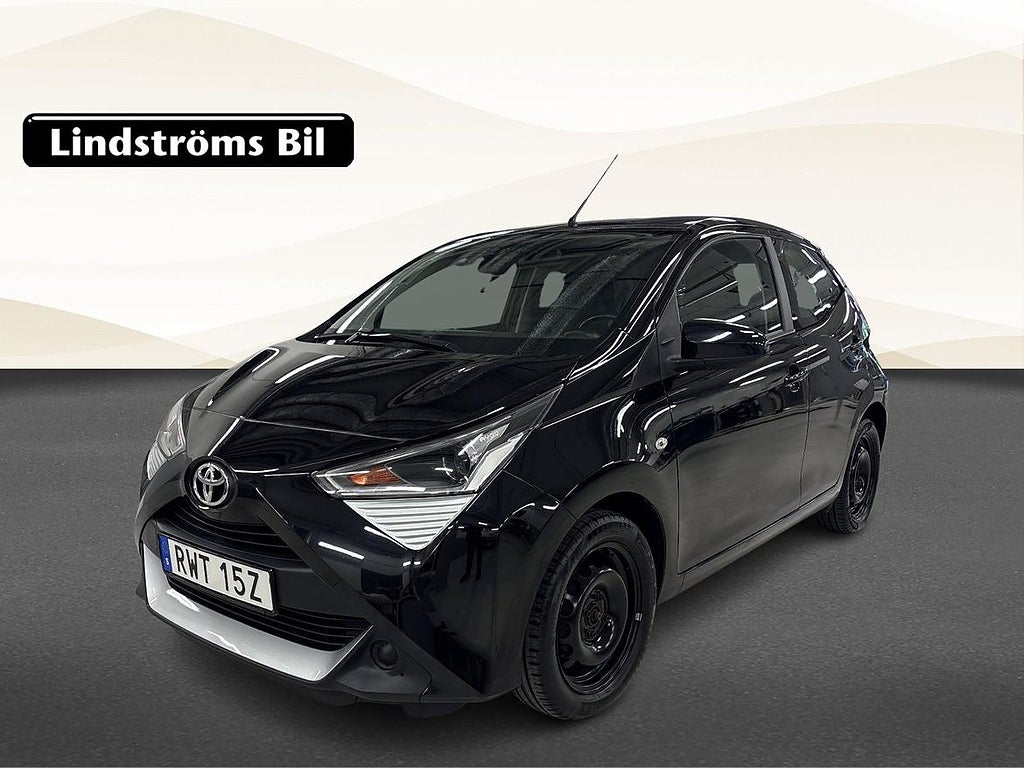 Toyota Aygo X-Play 1.0 72hk S&V-Hjul