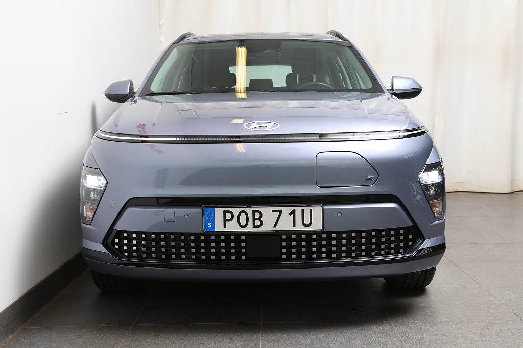 Hyundai Kona Electric Standard Range Essential 48,4 kWh | Moms 2024
