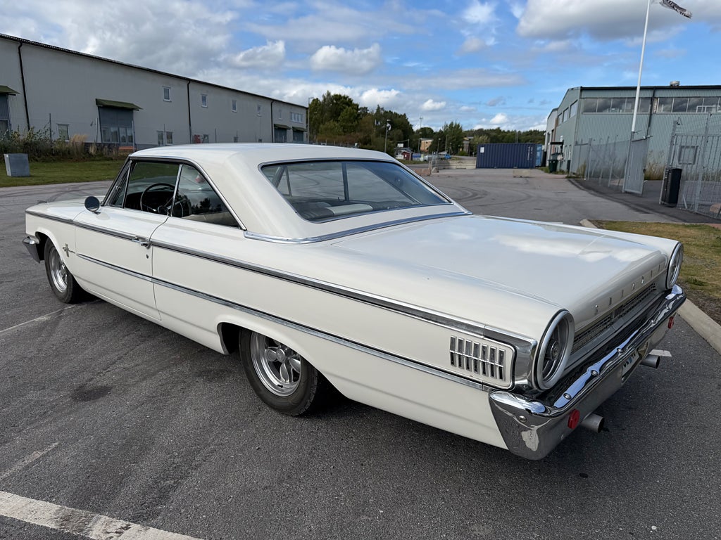 Ford Galaxie 500 Sports Hardtop 5.8 V8 0kr insats 2468kr/mån