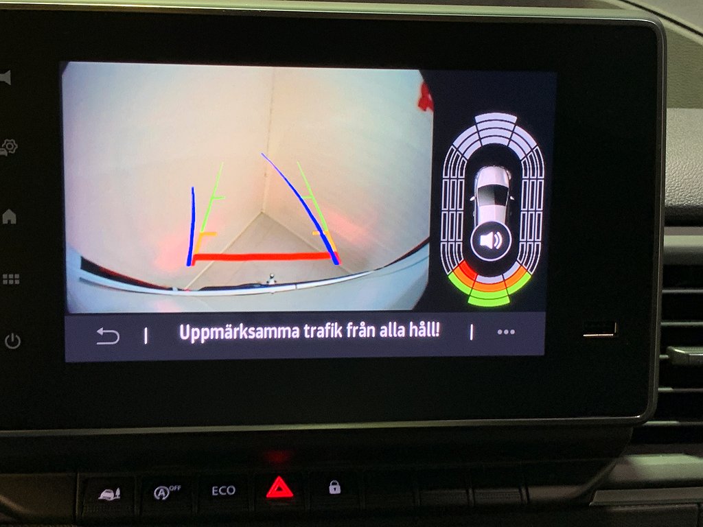 Nissan Primastar N-connecta| DSD | Moms | Värmare | Kamera 2023