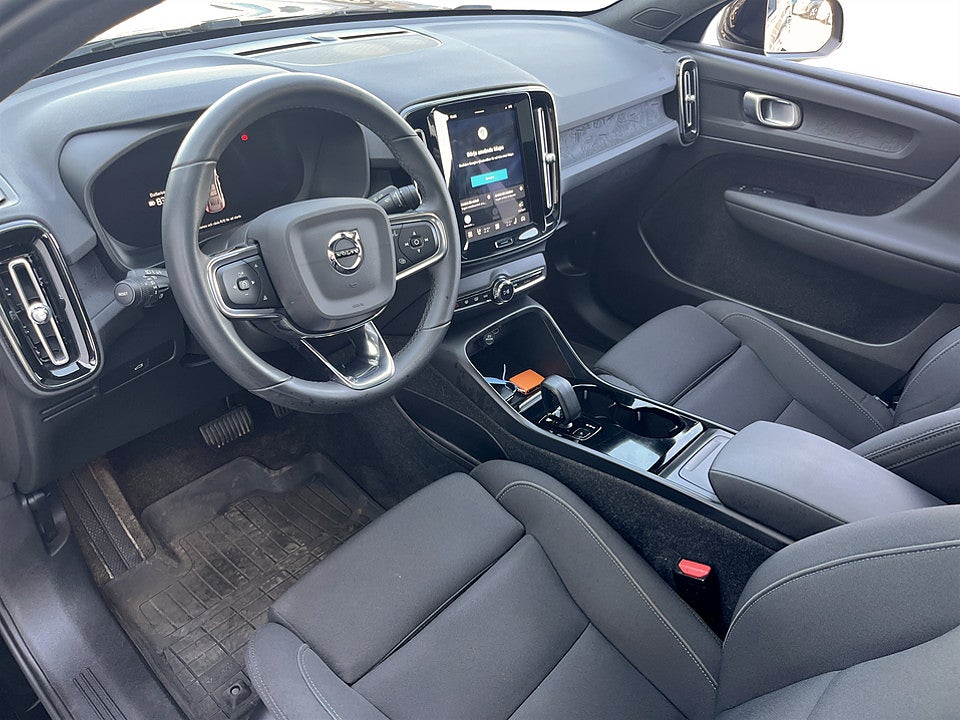 Bild på Volvo C40 Recharge Plus edition 231hk Aut GLASTAK B-KAMERA