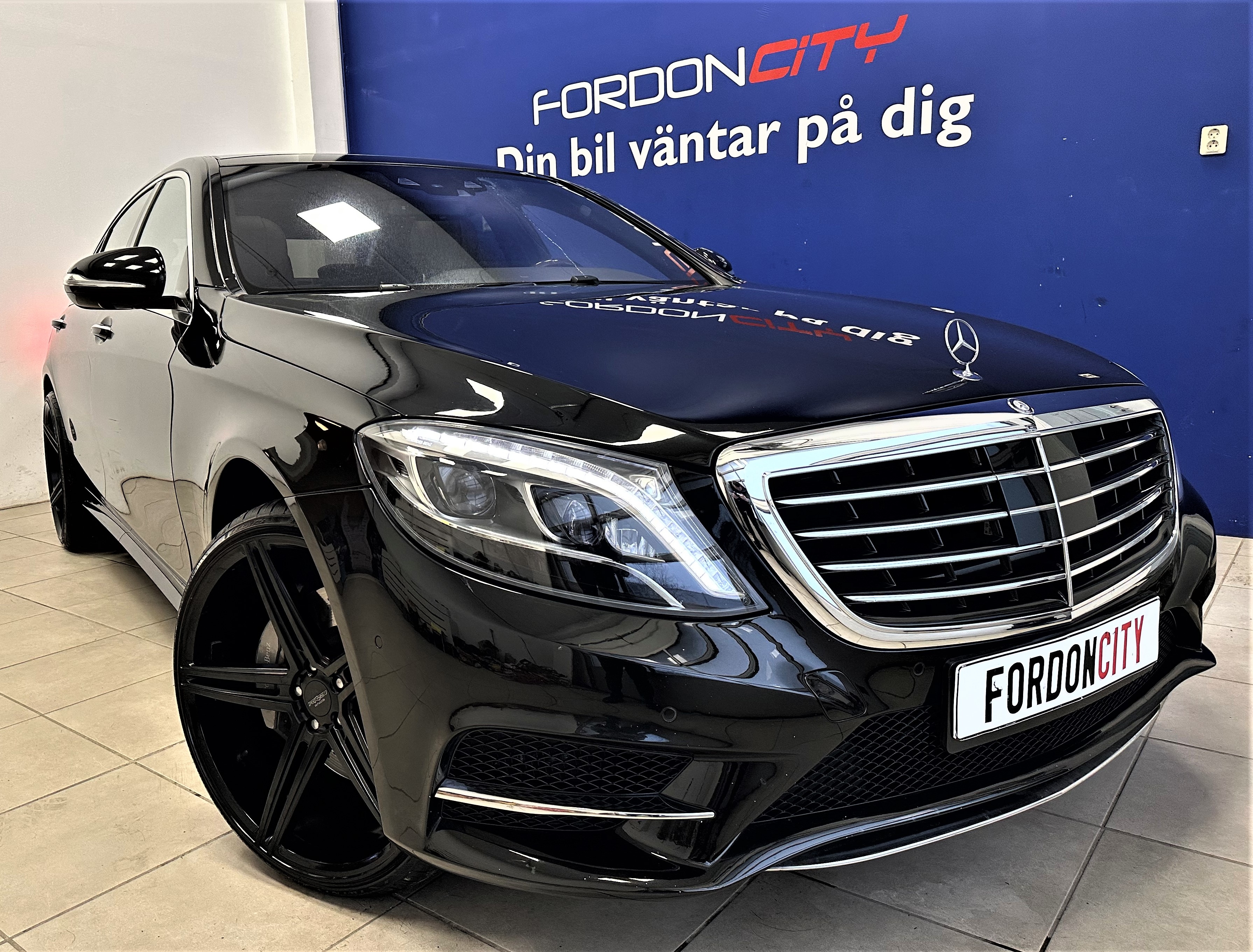 Mercedes-Benz S