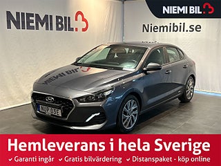 Hyundai i30 Fastback 1.4 T-GDi Trend Värmare/SoV/Kamera/Carplay – bild 1