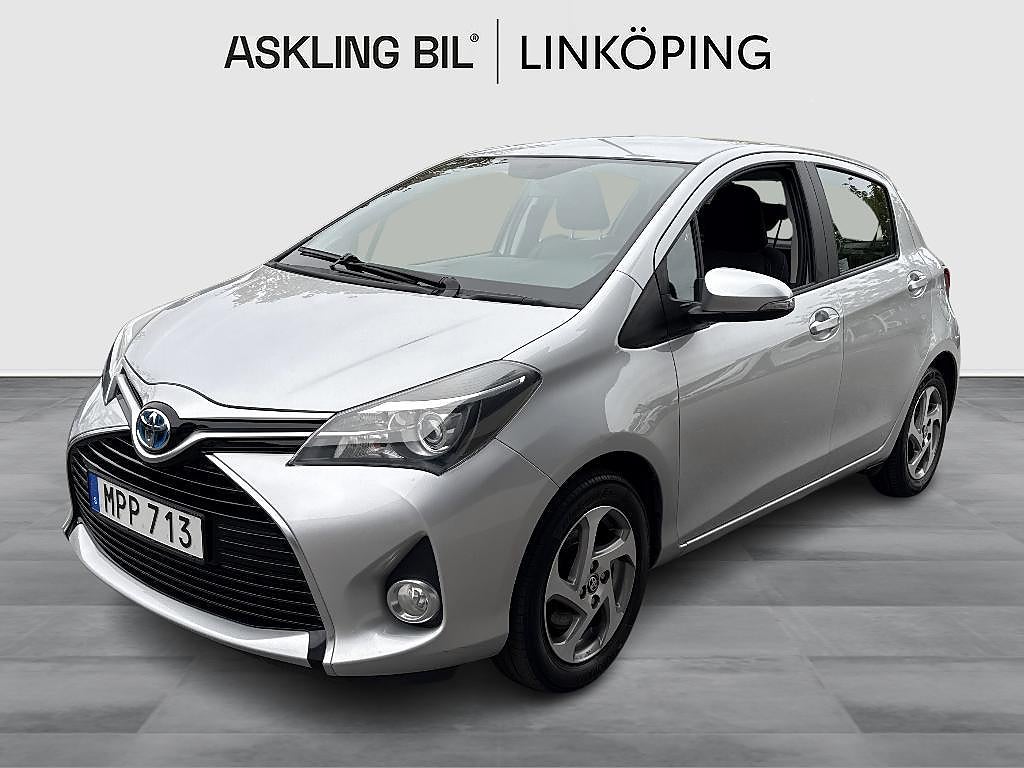 Toyota Yaris 1,5 HSD 5-D HYBRID ACTIVE MOTORVÄRMARE