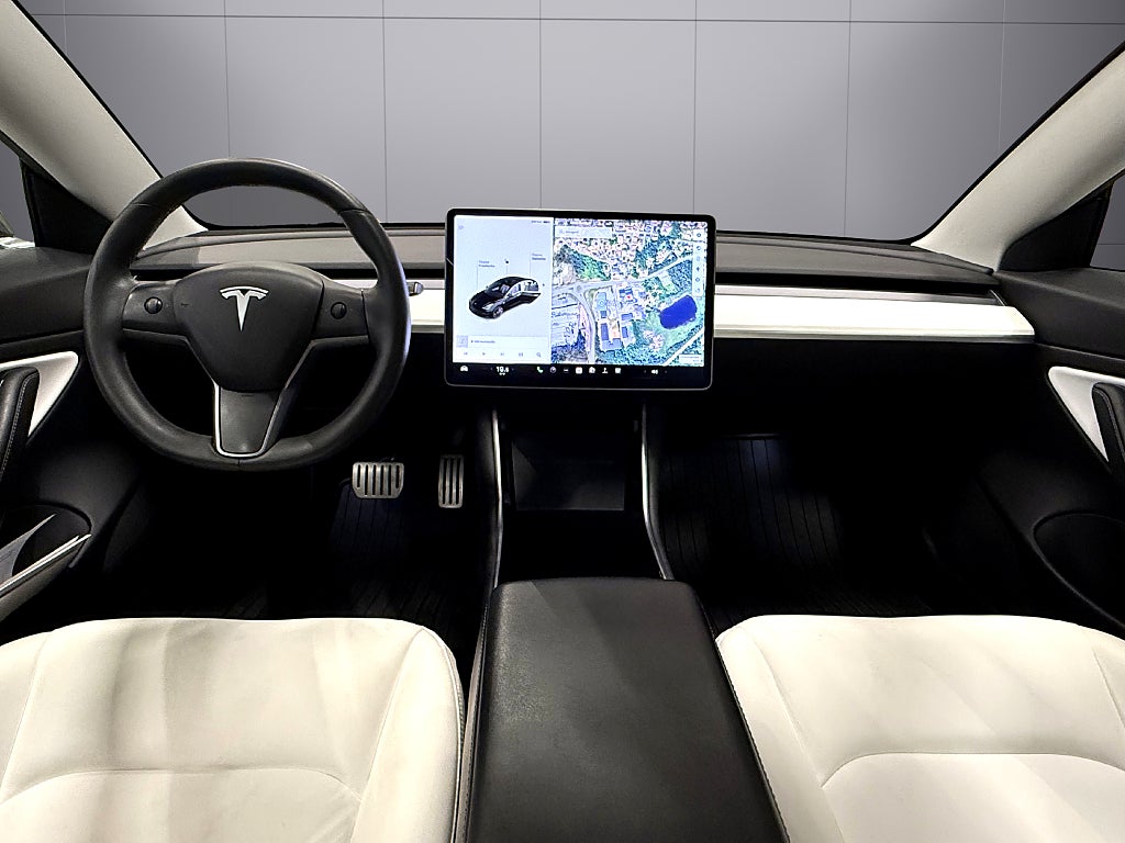 Tesla Model 3 Long Range Performance AWD Panorama 513hk 1 Ägare - miniatyr 11