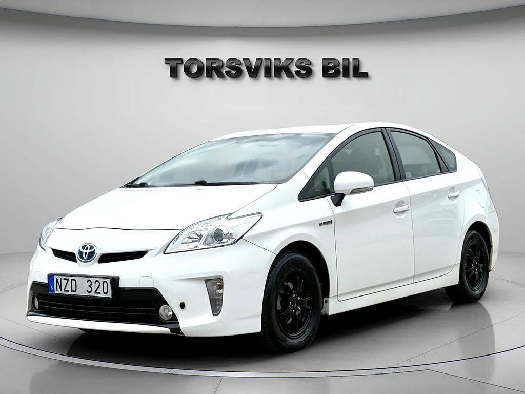 Toyota Prius Hybrid CVT HUD B-Kamera 15800 mil