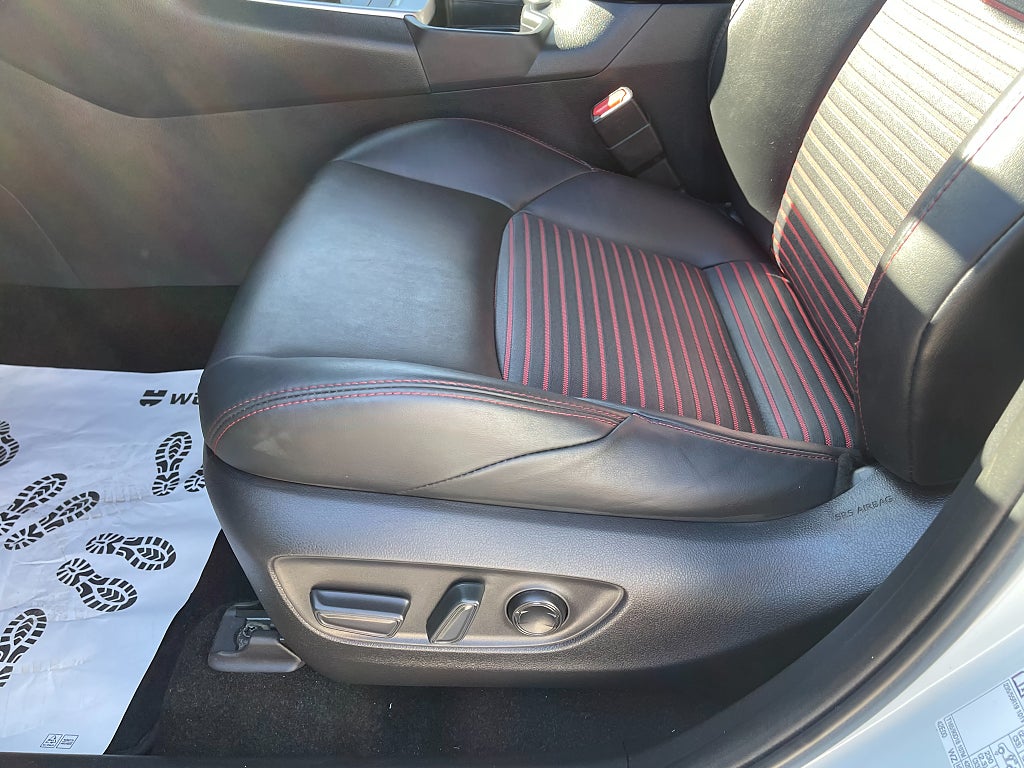 Suzuki Across Plug-in Hybrid 2.5 PHEV E-CVT Inclusive 306 hk