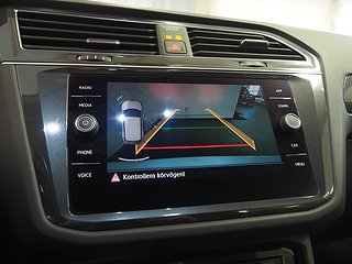 SUV Volkswagen Tiguan 19 av 23