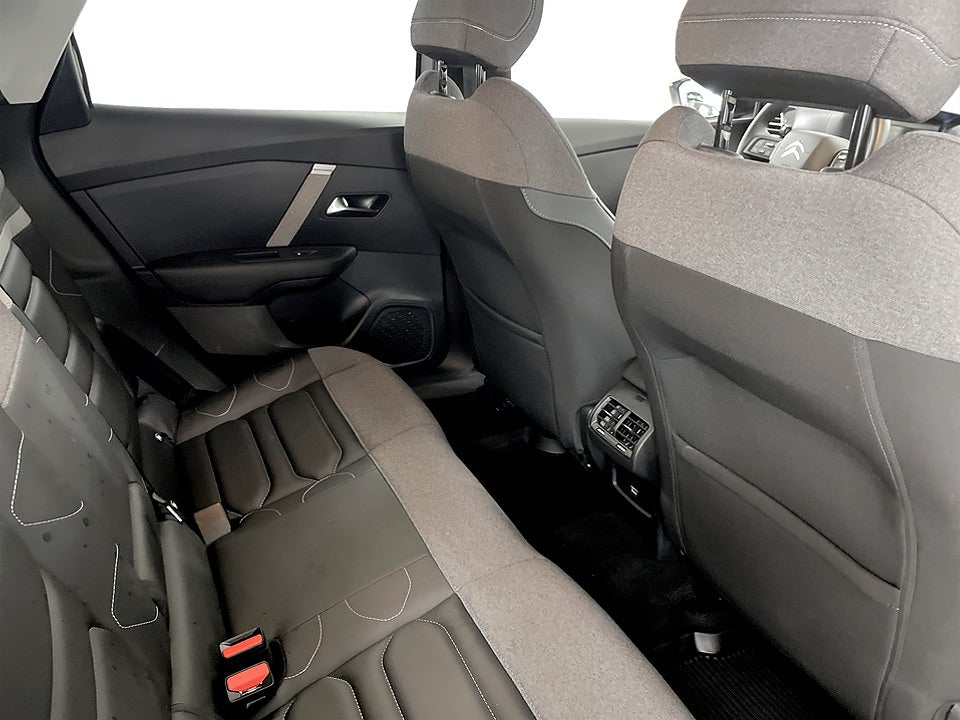 Bild på Citroën C4 Shine 1.2 PT 130hk Aut 360-KAMERA RATTVÄRME
