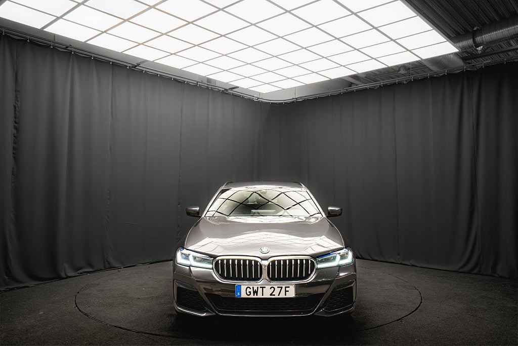 BMW 530e xDrive M Sport LASER DRAG DAKOTA-LÄDER MOMS 292hk
