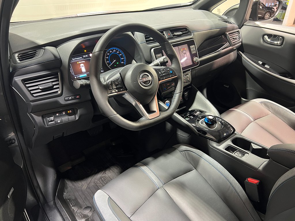 Nissan Leaf Tekna e+ 59kwh OMG LEV NY Service ingår 2024