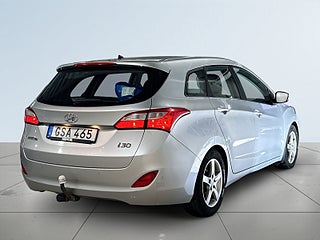 Hyundai i30 Kombi 1.6 CRDi Comfort Drag Rattvärme MoK S/V-hjul – bild 6