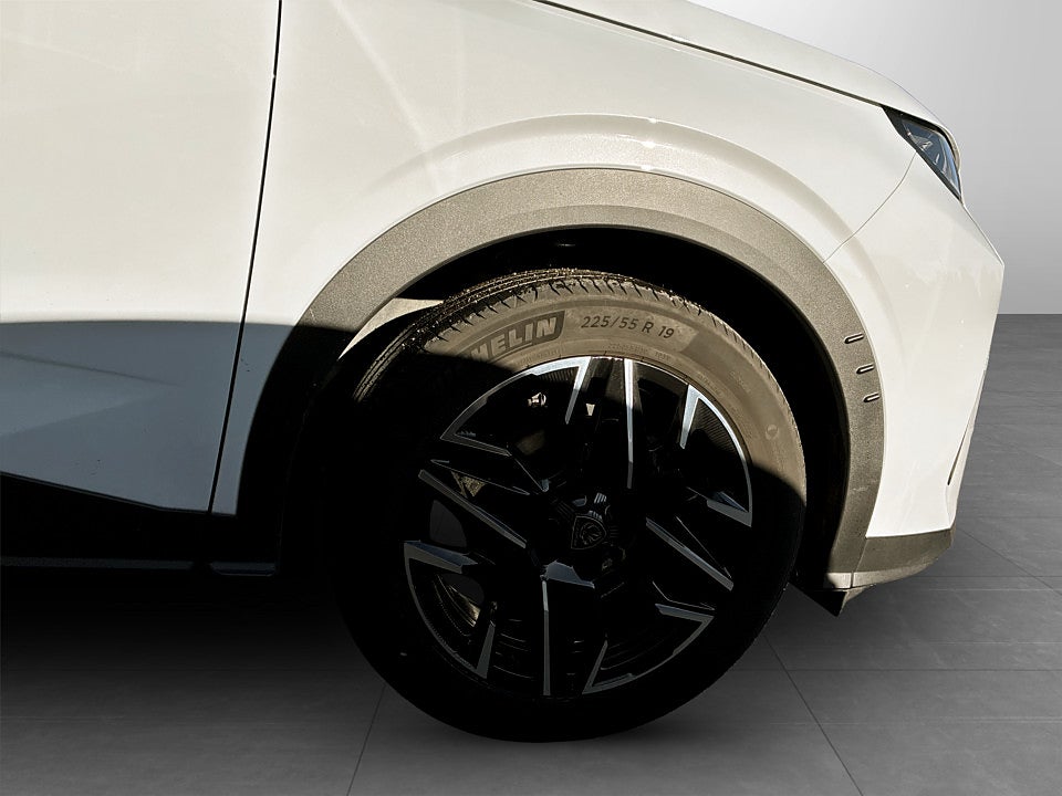 Bild på Peugeot 3008 Allure Hybrid 145hk Aut B-KAMERA CARPLAY