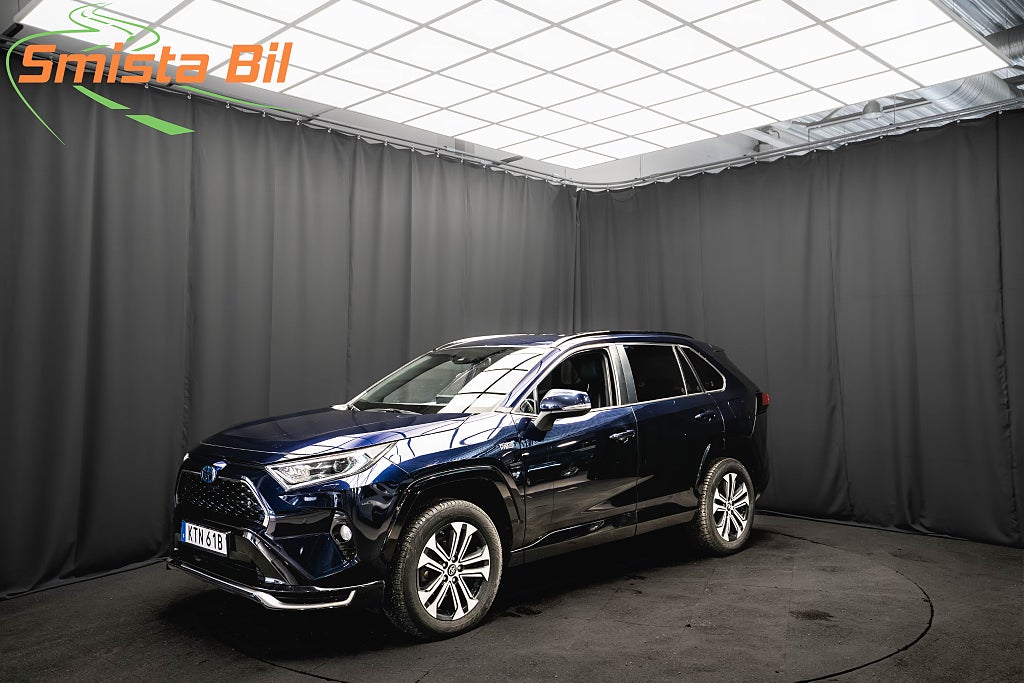 Toyota RAV4 Plug-in AWD Launch Edition DRAG KAMERA ELSTOL MOMS