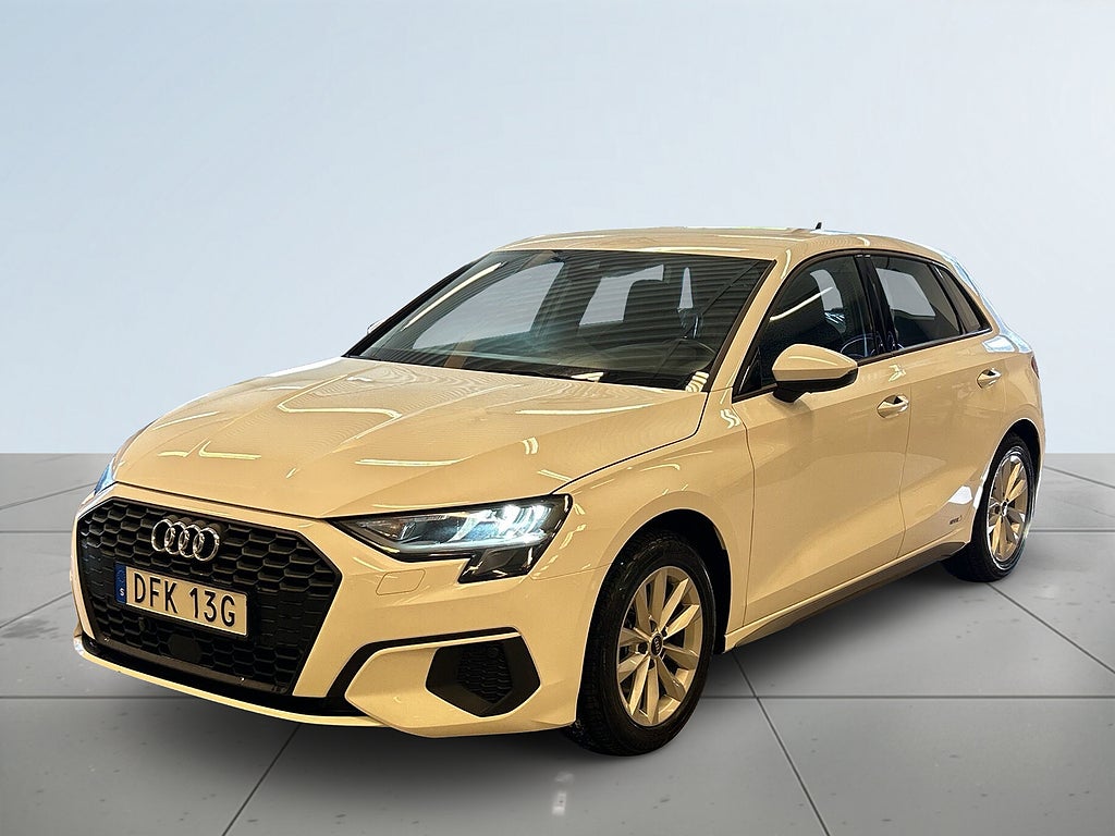 Audi A3 Sportback TFSI S Tronic MOMS/Carplay/SoV-Däck/P-Sens