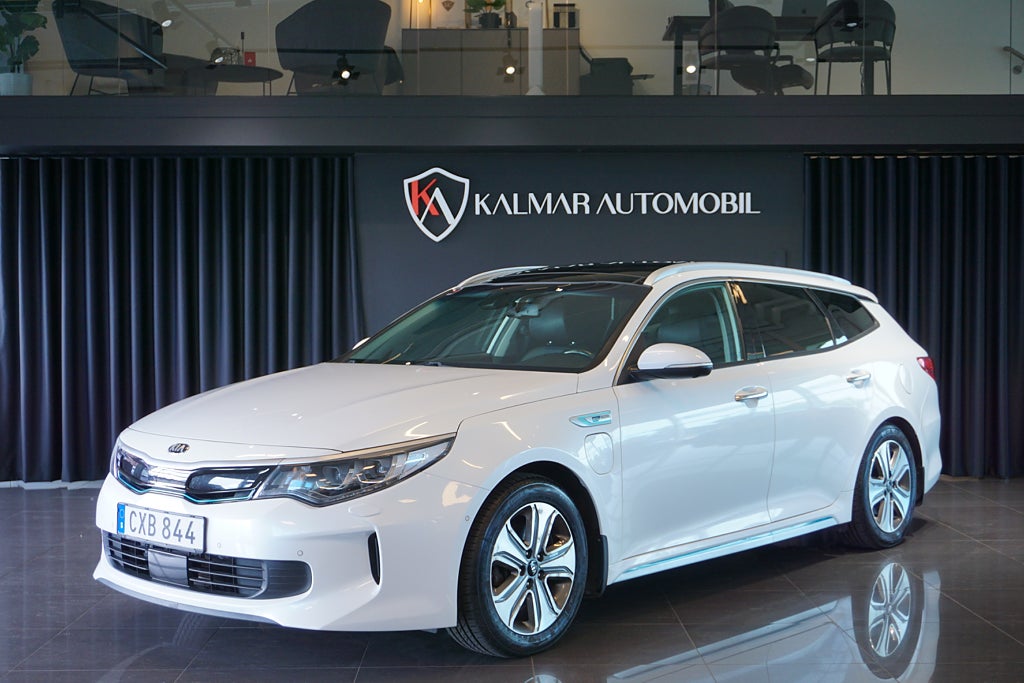 Kia Optima Sport Wagon Plug-in Hybrid 205hk Pano H/K Navi CarPlay