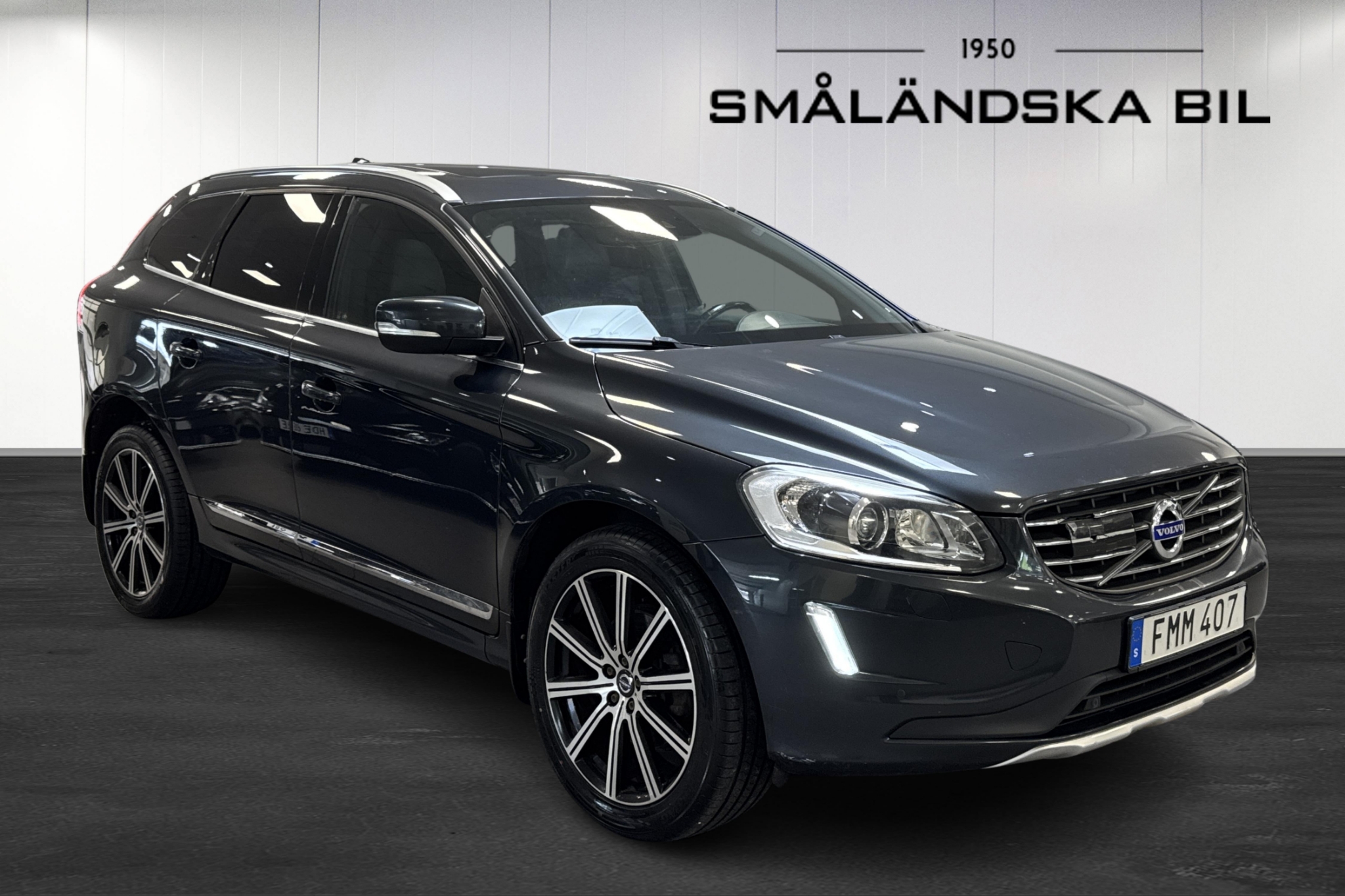 Volvo XC60 2015, photo 3/39