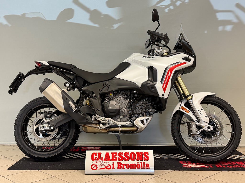 Ducati DesertX V2 *Spara 10.000:-* 