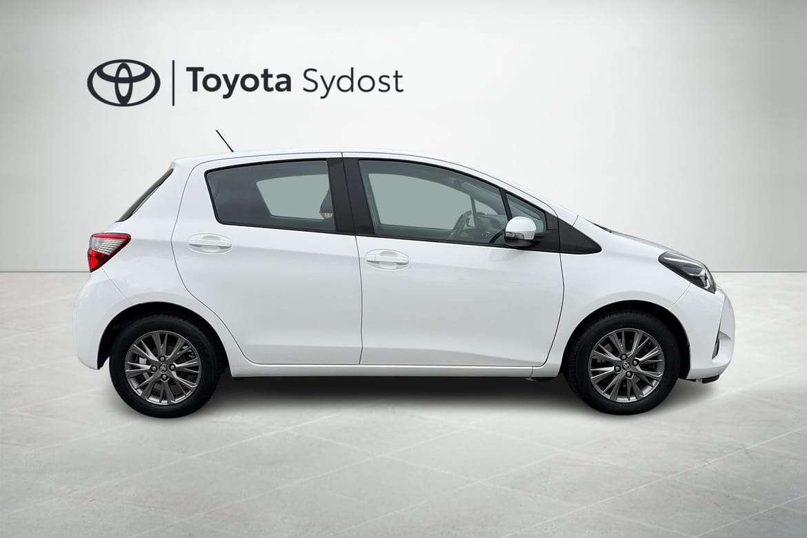 Toyota Yaris 2017, bild 4/10