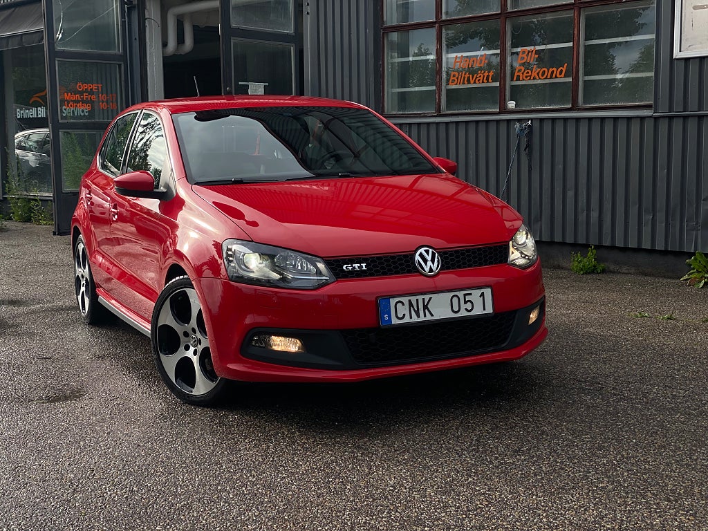 Volkswagen Polo 5-dörrars GTI 1.4 TSI GT 180hk Ny besiktad 
