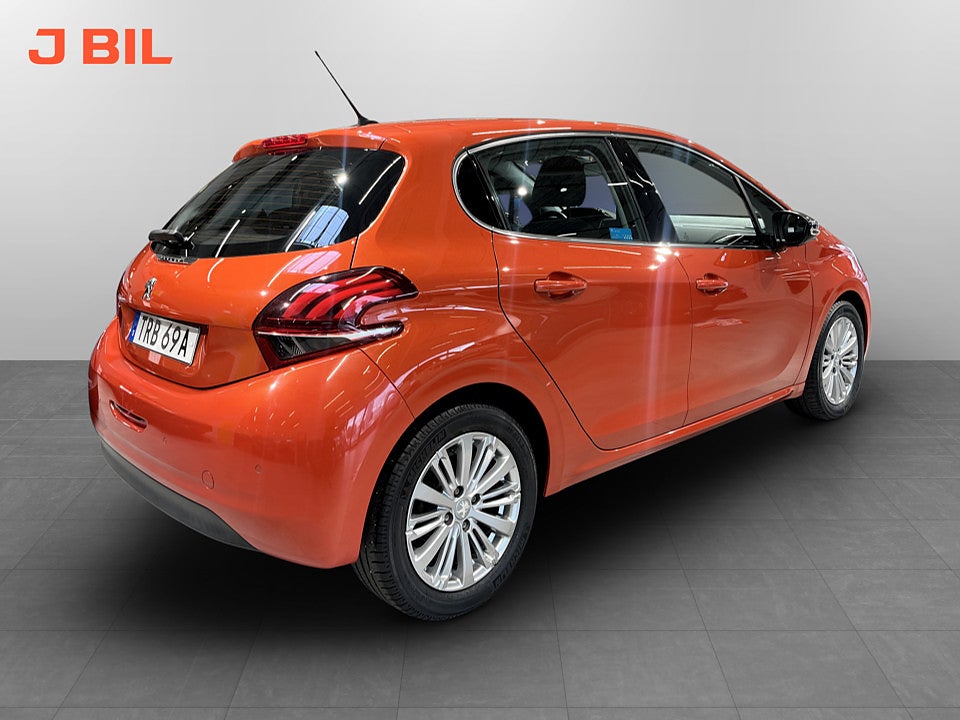 Bild på Peugeot 208 Allure 5D 1.2 PT 83hk BACKSENSORER
