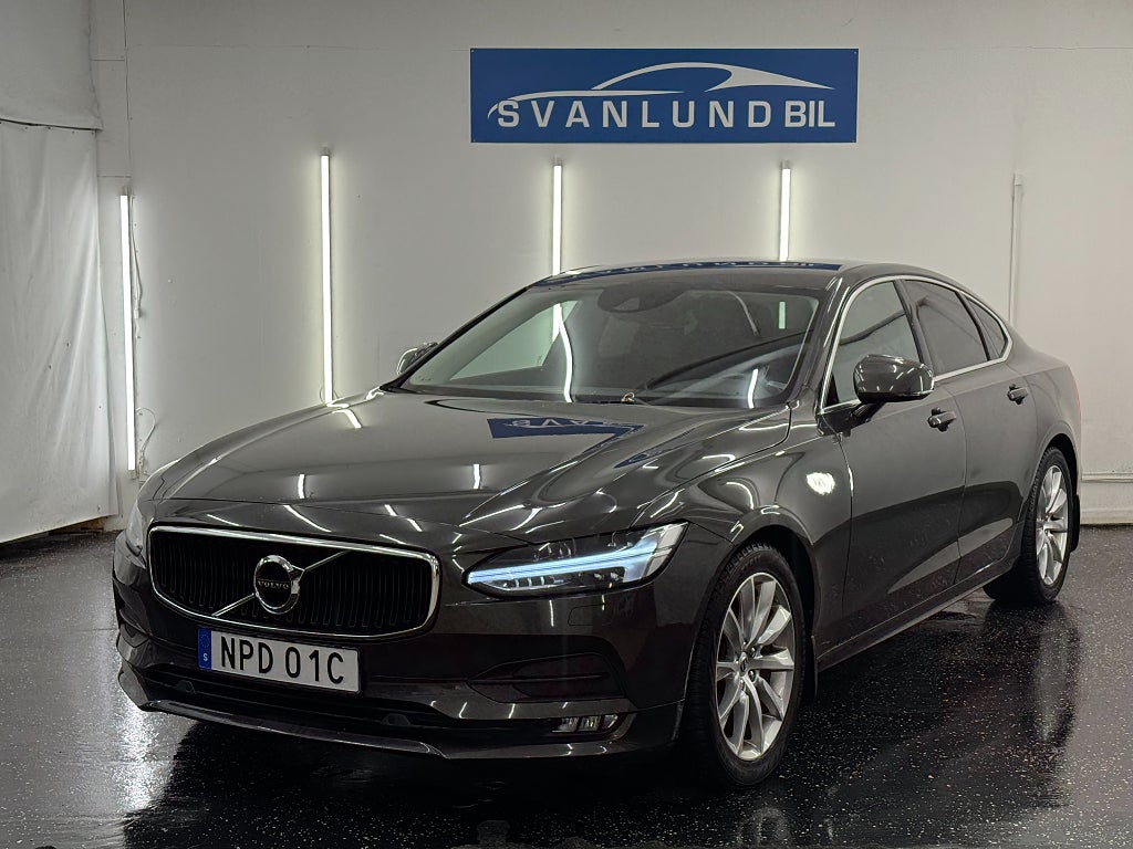 Volvo S90 D4 Geartronic Momentum / Dragkrok /  Carplay /Rattvärme