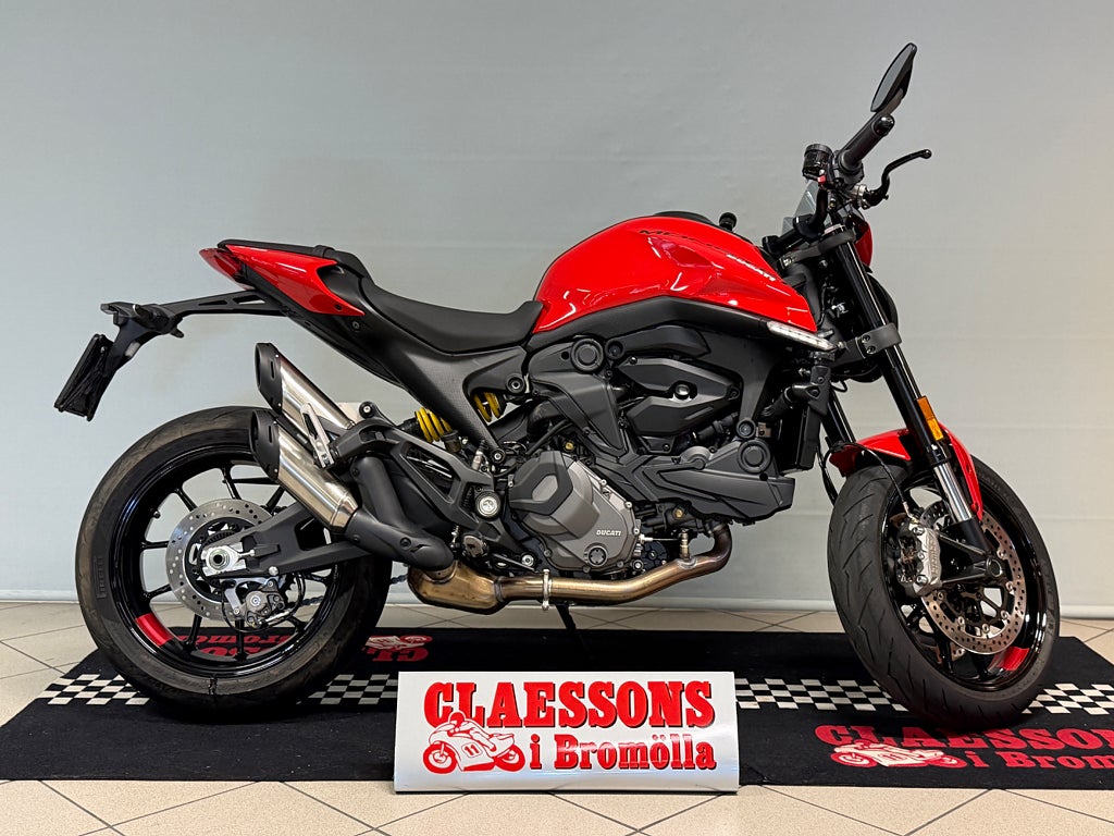 Ducati Monster 950 Plus 
