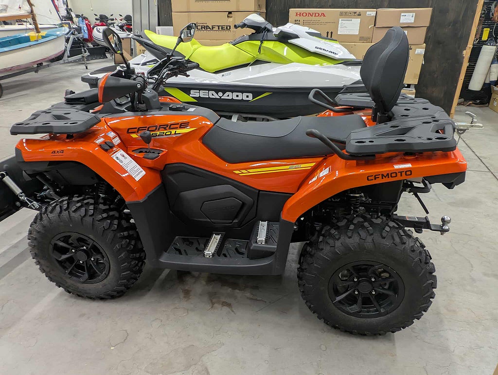 CFMOTO CFORCE 520L, EPS, Traktor B 