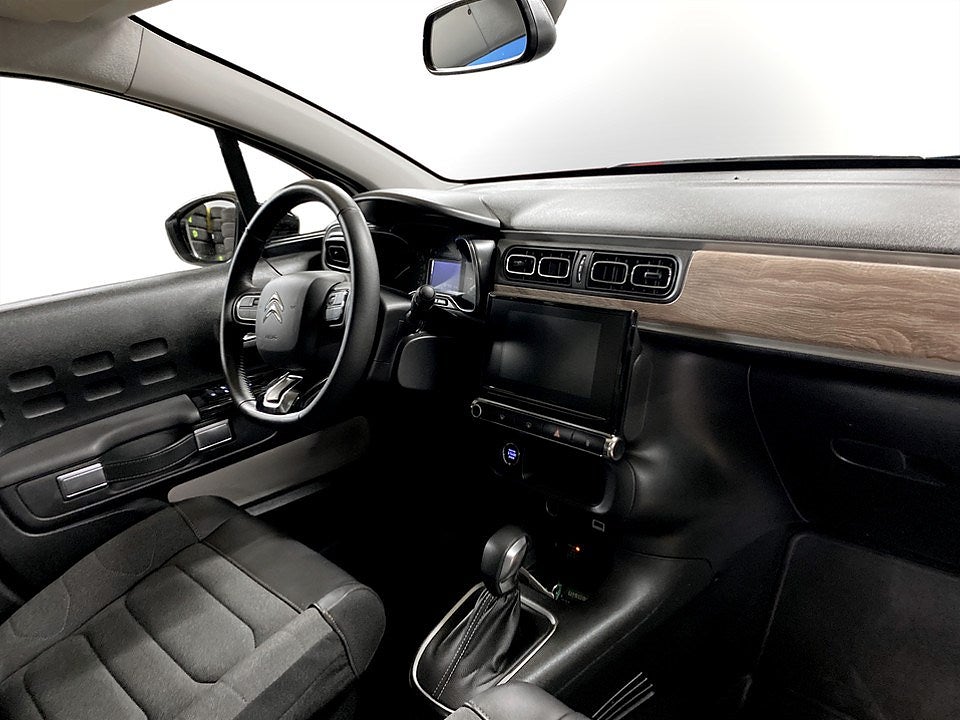 Bild på Citroën C3 Shine 1.2 PT 110hk Aut - FARTHÅLLARE, NAVI