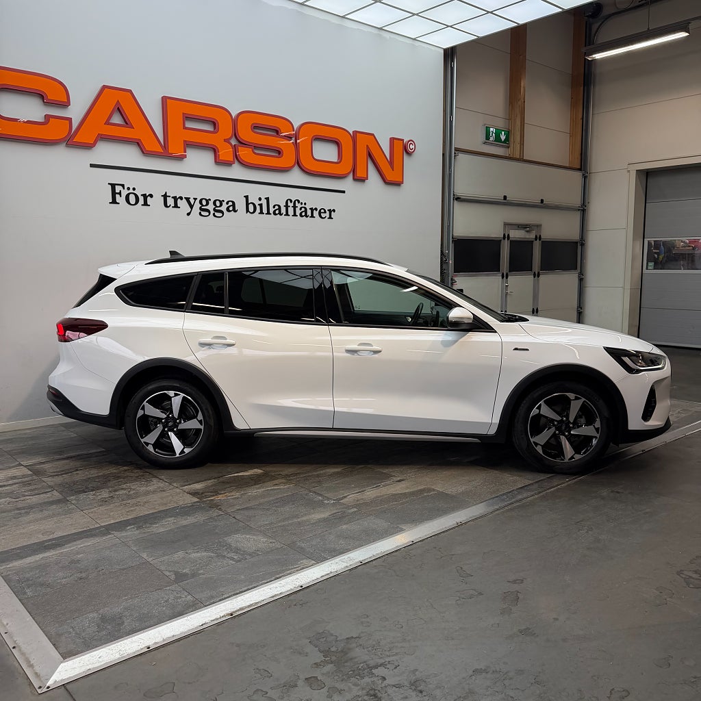 Ford Focus Active 1.0 EcoBoost E85 Hybrid Business Carplay B-kamer