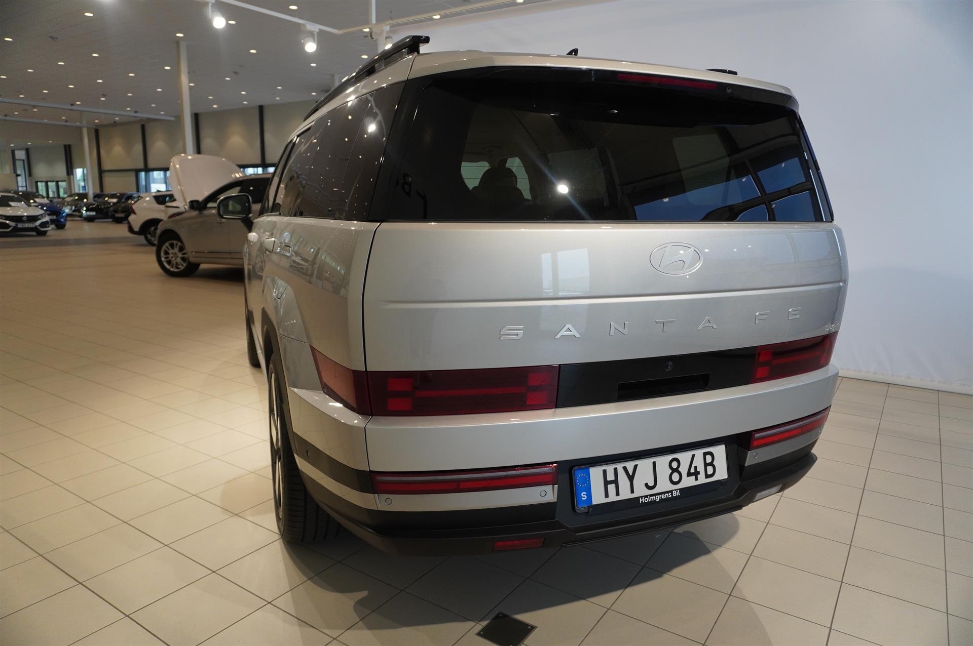 Hyundai Santa Fe 2025, photo 6/47