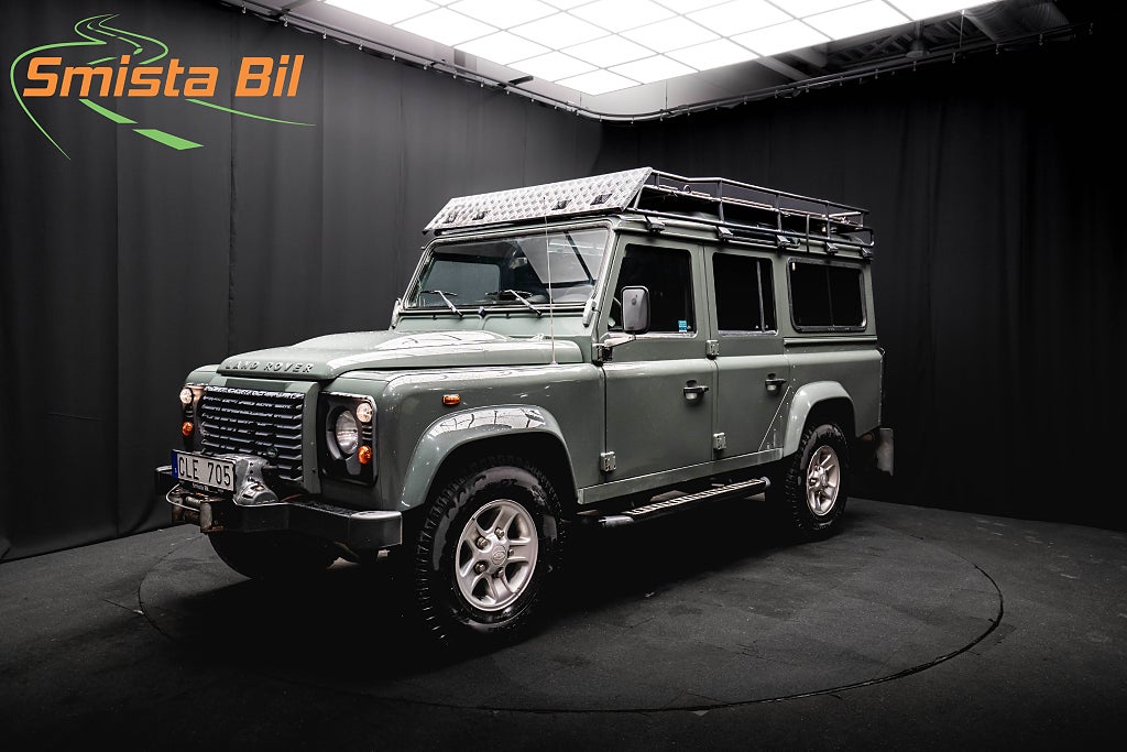 Land Rover Defender 110 Kombi TD4 4x4 VINSCH MOMS 1ÄGARE DRAG